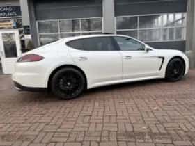 Porsche Panamera (2015) thumbnail 4