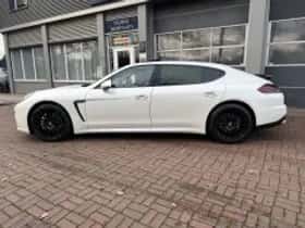 Porsche Panamera (2015) thumbnail 5