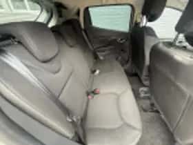 Renault Clio (2013) thumbnail 126