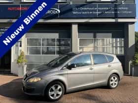 SEAT Altea XL (2009) thumbnail 2