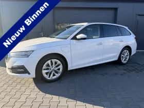 Škoda Octavia (2022) thumbnail 8
