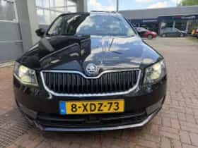 Škoda Octavia (2014) thumbnail 6