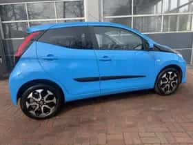 Toyota Aygo (2019) thumbnail 3