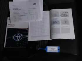 Toyota RAV4 (2021) thumbnail 20