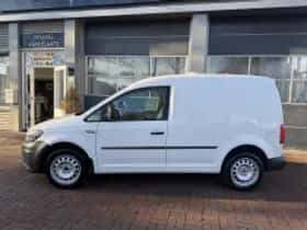 Volkswagen Caddy (2017) thumbnail 6
