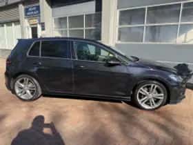 Volkswagen Golf (2018) thumbnail 5