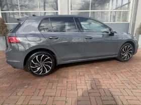 Volkswagen Golf (2020) thumbnail 3
