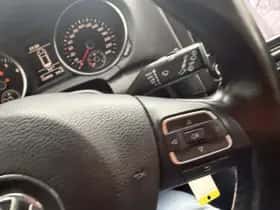 Volkswagen Golf (2009) thumbnail 28