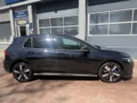 Volkswagen Golf (2023) thumbnail 79