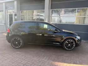 Volkswagen Golf (2015) thumbnail 11