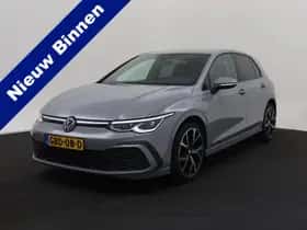 Volkswagen Golf (2022) thumbnail 2