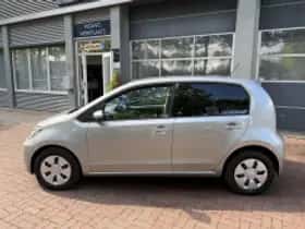 Volkswagen Up (2017) thumbnail 4