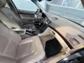 Volvo S80 (2003) thumbnail 75