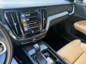 Volvo V60 (2019) thumbnail 88