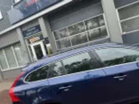 Volvo V60 (2012) thumbnail 104
