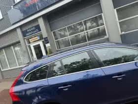 Volvo V60 (2012) thumbnail 50