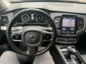 Volvo XC90 (2016) thumbnail 15