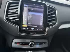 Volvo XC90 (2016) thumbnail 23