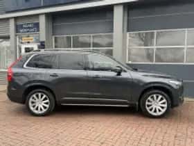 Volvo XC90 (2016) thumbnail 5
