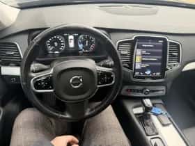 Volvo XC90 (2016) thumbnail 42