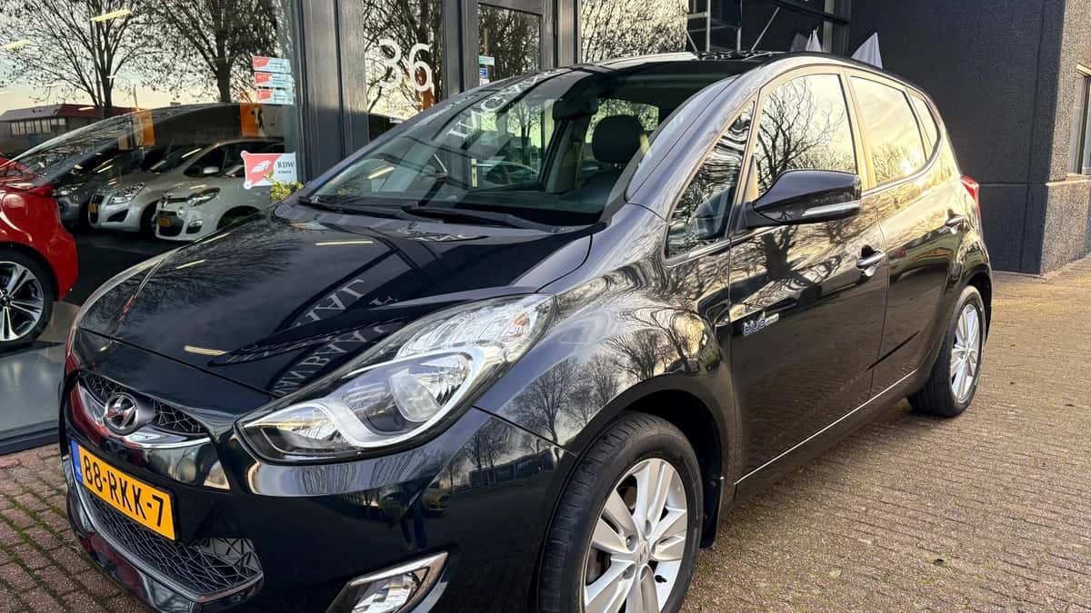 Hyundai ix20 — foto 1