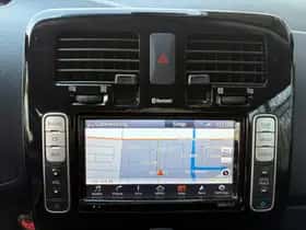 Nissan Leaf thumbnail 11