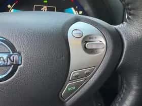 Nissan Leaf thumbnail 17