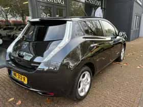 Nissan Leaf thumbnail 5