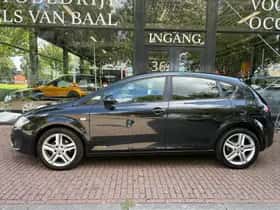 SEAT Leon (2013) thumbnail 3