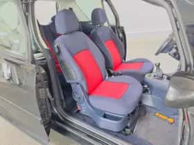 Peugeot 1007 (2005) thumbnail 18
