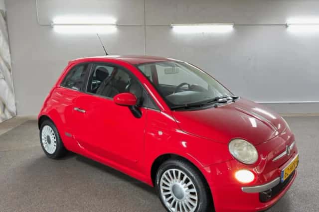 Fiat 500 (2009) thumbnail 3