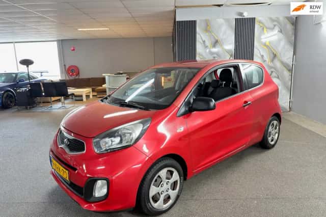 Kia Picanto (2013) thumbnail 2