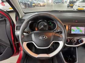 Kia Picanto (2013) thumbnail 12