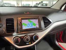 Kia Picanto (2013) thumbnail 14