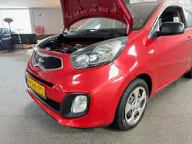 Kia Picanto (2013) thumbnail 9
