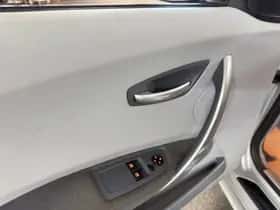 BMW 1-Serie (2006) thumbnail 15