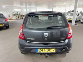 Dacia Sandero (2008) thumbnail 6