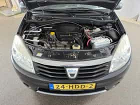 Dacia Sandero (2008) thumbnail 9