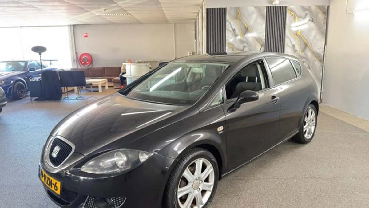 SEAT Leon (2009) — foto 1