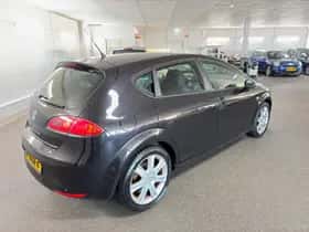 SEAT Leon (2009) thumbnail 5