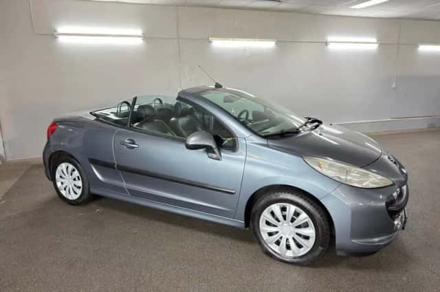 Peugeot 207 (2007) thumbnail 3
