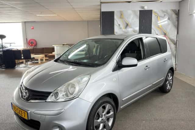 Nissan Note (2012) thumbnail 2