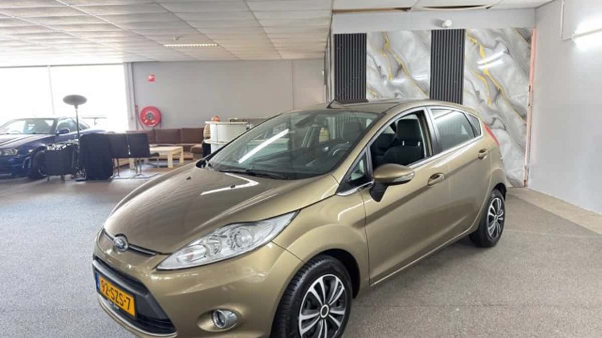 Ford Fiesta (2012) — foto 1