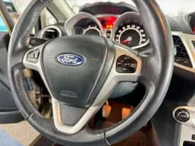 Ford Fiesta (2012) thumbnail 16