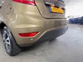Ford Fiesta (2012) thumbnail 8