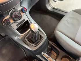 Ford Fiesta (2011) thumbnail 20