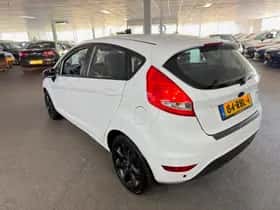 Ford Fiesta (2011) thumbnail 7