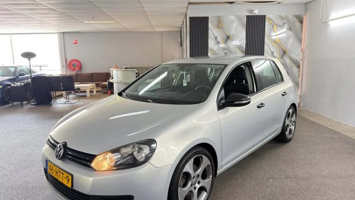 Volkswagen Golf (2009) — foto 1