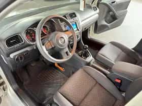 Volkswagen Golf (2009) thumbnail 15