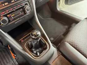 Volkswagen Golf (2009) thumbnail 17